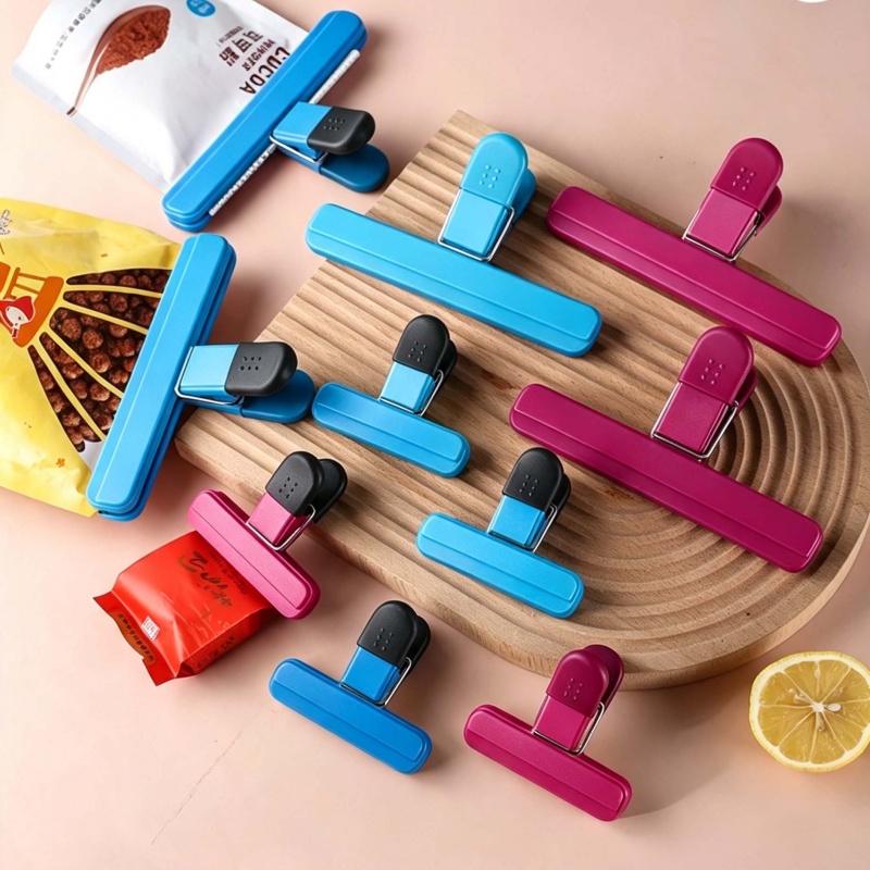 Food Storage Zip Bags - คลิปหนีบปิดปากถุงพลาสติกแบบพกพา 4 ชิ้น, ที่หนีบปิดปากถุงอาหารและขนม, อุปกรณ์ปิดผนึกอเนกประสงค์สำหรับอุปกรณ์จัดเก็บในครัว